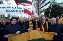 Lithuanian president Gitanas Nauseda with MEPs Juozas Olekas and Bronis Rope and Ar+źnas Svitojus, President of the Chamber of Agriculture of Lithuania