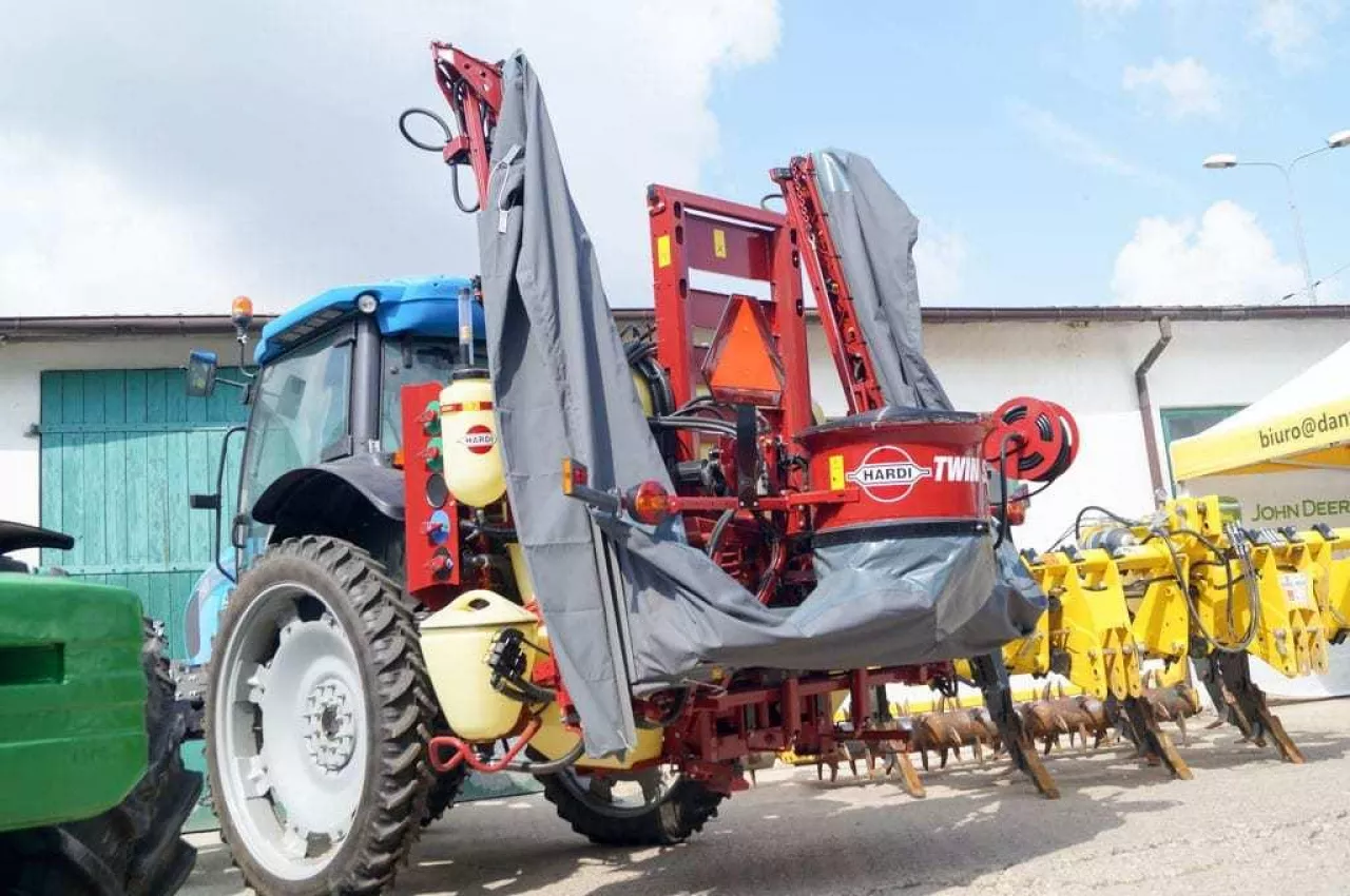 Zawieszany opryskiwacz Hardi