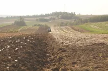 Ciagnik-na-polu-orka