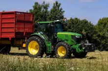 CIągnik John Deere publikacja specjalna
