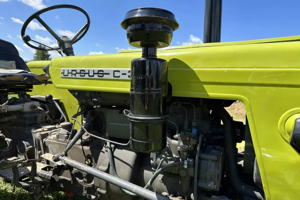 Ciągnik Ursus C-330